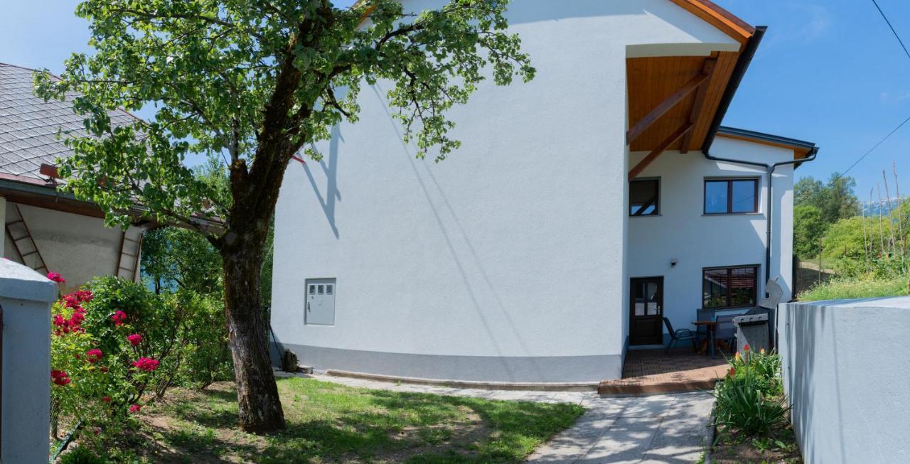House Hiperbola & Outdoor Activities Bovec Exterior foto