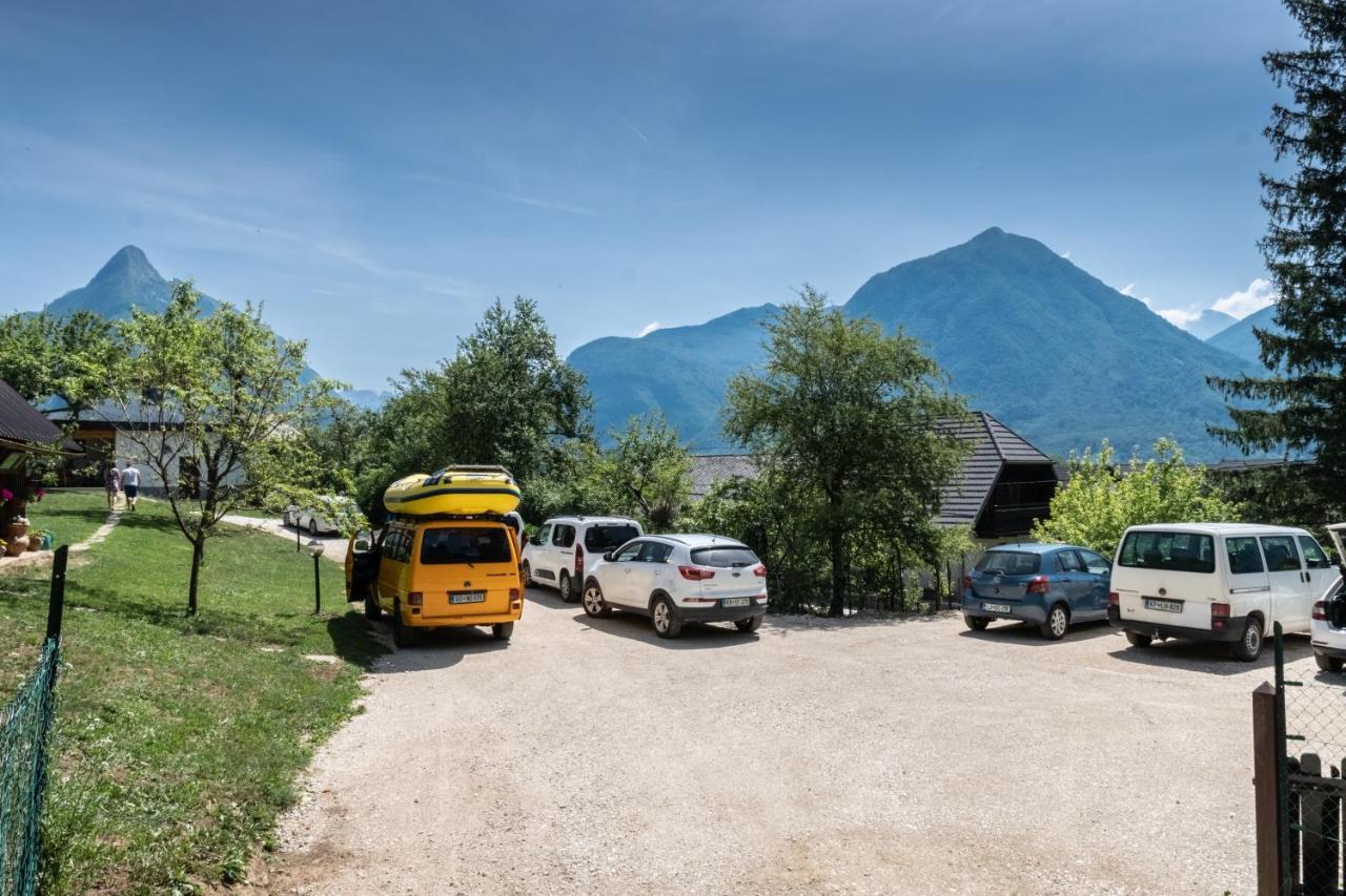 House Hiperbola & Outdoor Activities Bovec Exterior foto
