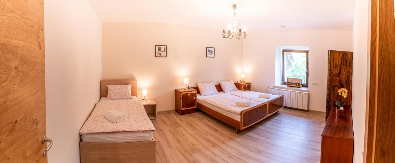 House Hiperbola & Outdoor Activities Bovec Exterior foto